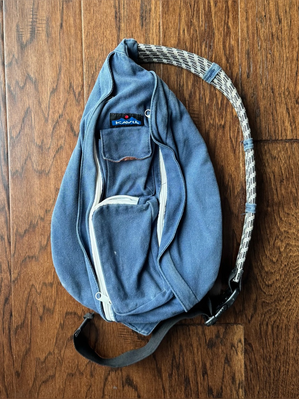 Kavu blue sling pack with patterned strap